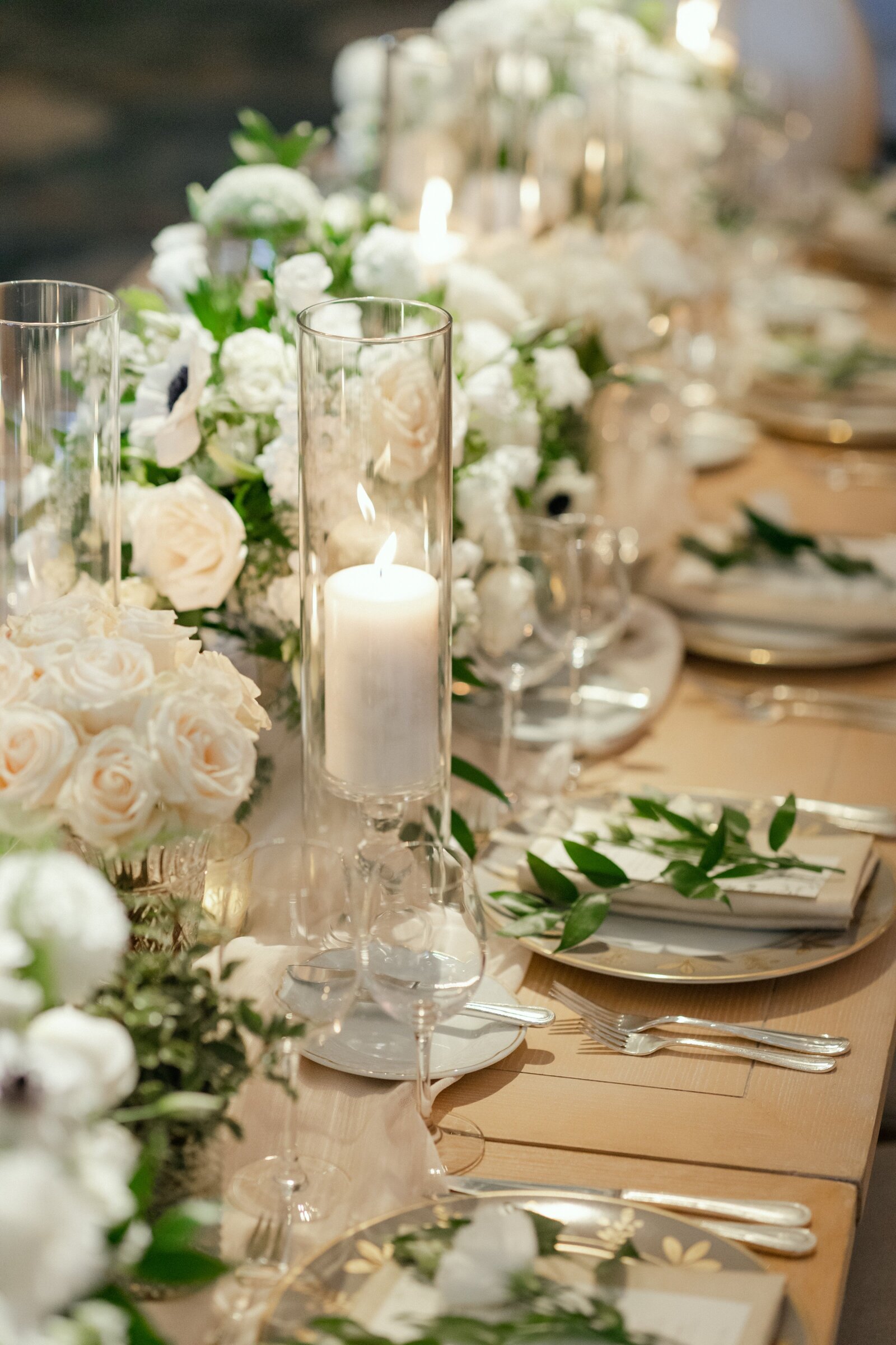 Romantic garden-inspired centerpiece